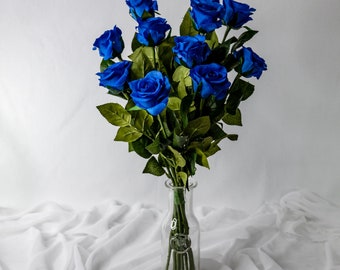 Rosa a metà fiore, Real Touch, colore blu intenso