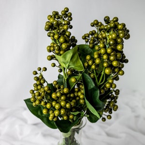 Green Berry - Realistic Artificial Flowers and Greenery