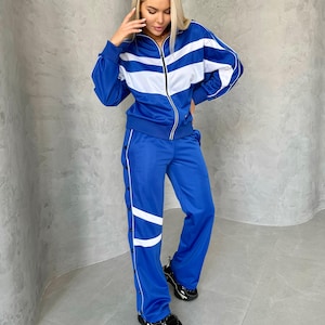 90er Retro Blauer Trainingsanzug / Sweatsuit Zweiteiler Set Festival Outfit | Maßanfertigung Trainingsanzug Frauen | Vintage Sport Style | Throwback Lounge Set