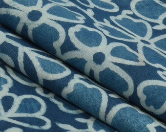 Tela de algodón 100% con estampado floral índigo estilo boho, material para coser vestidos de mujer, tela azul índigo para manualidades de costura, cortada a medida, ideal para acolchado y manualidades.