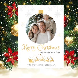 Plantilla de tarjeta fotográfica navideña / Diseño moderno de saludo festivo / Collage de Canva editable para recuerdos familiares