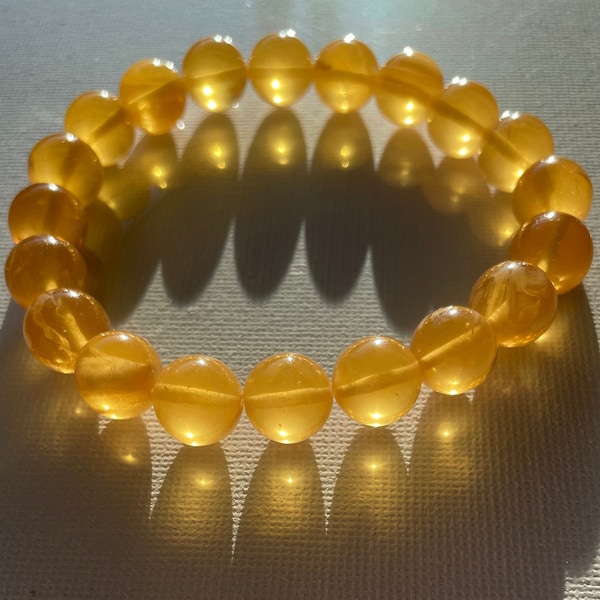 Frankincense Bracelet (naturally yellow)