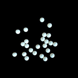 White frankincense round beads (polished) for jewelry making
