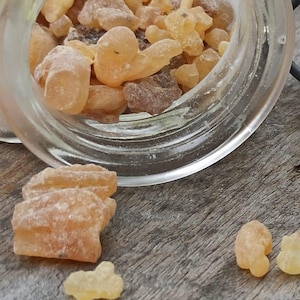 Natural Frankincense resin (Boswellia Sacra)