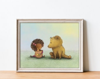 Tirage d’art/Poster : Jolie petite fille mangeant du miel avec son ami ours furieux (taille A3, 297x420 mm ou 11,7 x 16,5 pouces).