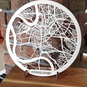 Düsseldorf Stadtplan aus Holz - Das perfekte Geschenk für Stadtliebhaber!
