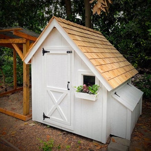 Chicken Coop Plans  - 5'x6' - Cottage Style w Cedar Shakes