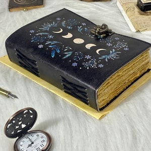 Moon Phases Vintage Leather Journal for Men & Women 200 Pages of Antique Handmade Deckle Edge Vintage Paper, Leather Sketchbook, Great Gift