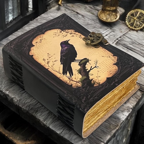 Ręcznie robiony dziennik Grimoire ze skóry kruczej – Witchcraft Gothic Book of Shadows z papierem o pofalowanych krawędziach