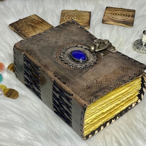 Vintage Leather Journal Blank Spell Book of Shadows 400 pages Celtic Stone Grimoire Journal Handmade Journal Gifts for Men and Women