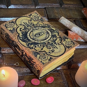 Libro degli incantesimi Grimorio Stampato Occhi Malvagi Quaderno Quaderno Gotico Spirale Quaderno Gotico Fatto a Mano Vintage 200 Carta con bordo frastagliato