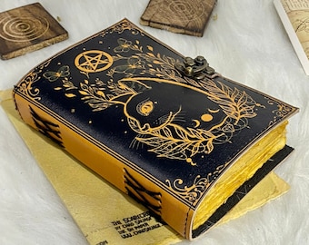 Keltisches Katzenlederbuch: Handgemachtes Grimoire Buch der Schatten