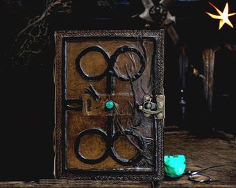 Darkhold Grimoire Book of Damned The Book of Sin Gothic Blank Spell Book of Shadow Leather Journal Scarlet Witch Prop Merchandise Evil Book