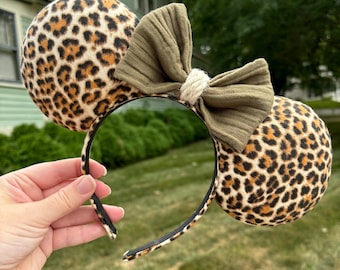 Cheetah Print Minnie Ears, Green Linen Bow, Animal Kingdom  display picture 1