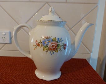 Vintage White Horse Whisky Blue Jug - Wade Regicor Pottery