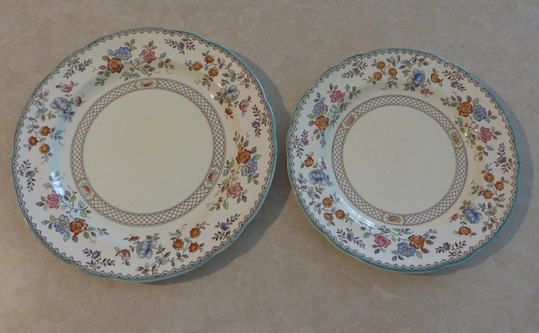 2 X Vintage Copeland Spode Royal Jasmine Audley Plates Made in England