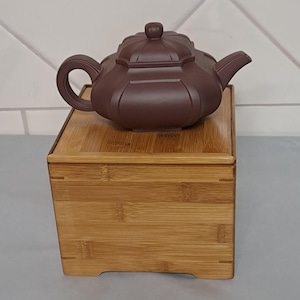 Vintage 2002 Signed Yixing Zisha Teapot by Fan Weiqun – "Dao Jiao Si Fang" Beveled Square Purple Clay Pot with Box & Certificate