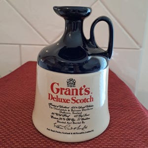 Grant's Deluxe Scotch 陶器瓶 Grant's Deluxe Scotch 陶器瓶