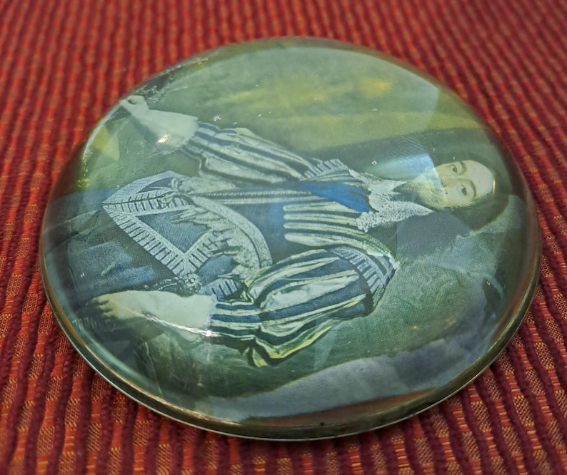 Vintage King Charles I Portrait Glass Dome Paperweight – Nigel Pain ...