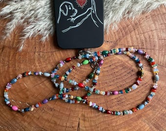 Collier Mi-long Années 1970 - Perles Multicolores En Fonte De Verre - Bijou Vintage Occasion