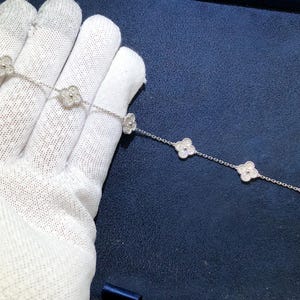 CUSTOM MADE Van Cleef and Arpels 6 Motifs Bracelet - White gold and diamonds