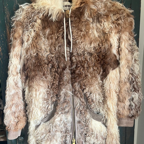 Vintage mongol cordero abrigo de piel rizada Cownie con capucha
