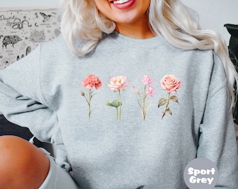 Personalized Birth Flower Sweatshirt, Custom Birth Month Flower Sweatshirt, Cute Birthday Gift, Mother's Day Gifts, Wildflower Clothes Gifts