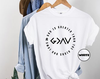 God is groter dan de hoogte- en dieptepunten Comfort Colors®-shirt, christelijk T-shirt, Faith-T-shirt, religieuze familie-outfit, T-shirt kerkvrouwen
