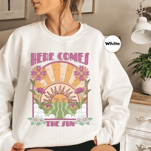 Here Comes The Sun Sweatshirt, Retro Celestial Sunshine Hoodie, Beach Vacation Outfit, Motivational Clothing, Summer Vibes Women Hoodie Gift