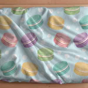 Sweet Marcarons Blanket, Any Season Throw Blanket, Gift for Macaroon Lover, Woman Cute Sweets Pastel Cookies Home Decor, Gift for Her
