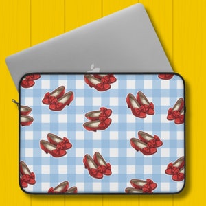 Funda para computadora portátil Ruby Slippers, funda para computadora para mujer inspirada en El Mago de Oz, regalo para ella, regalo para fanática de Oz, funda con cremallera Dorothy Gingham