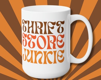 Thrift Store Junkie Mug à café de 15 oz, tasse à café rétro groovy