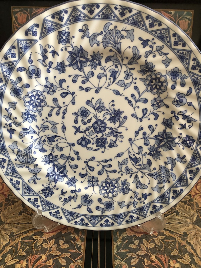 Minton Shalimar Fine Bone China Dinner Plate 27cm Diameter in Great
