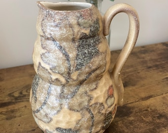 ヴィンテージ ブルージョン陶器 アールデコ ウォータージャグ ピッチャー 花柄デザイン 18cm