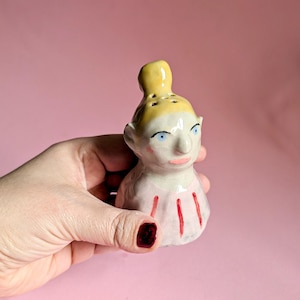 Ceramic salt shaker, male or female