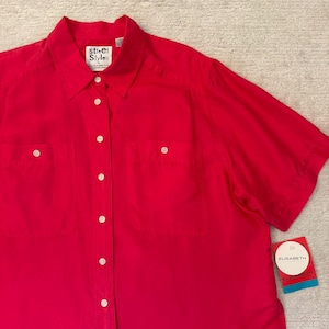 Y2K Elisabeth Street Styles Red Silk Button Down Blouse Size 14P Short Sleeve NWT