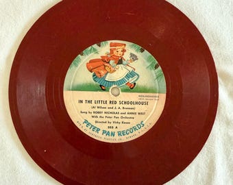 Disco de vinilo rojo vintage de 7 pulgadas de los años 50, Little Red Schoolhouse y Billy Boy, Peter Pan Records, Decoración