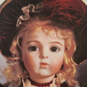 Mildred Seeley - Antike Puppensammlung - Französische Bebes-Serie - 8 ""Limited Edition Dekorativer Teller - "Bru's Charity" - 1993 - USA."