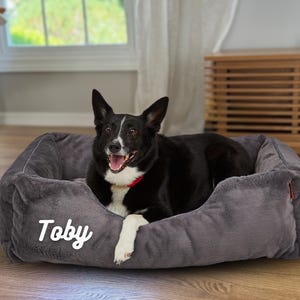 Personalized Faux Fur Dog Bed – Washable Calming Pet Sofa