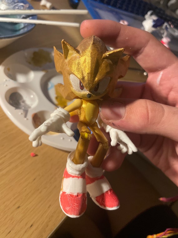 Sonic The Hedgehog Basic Super Sonic Action Figure