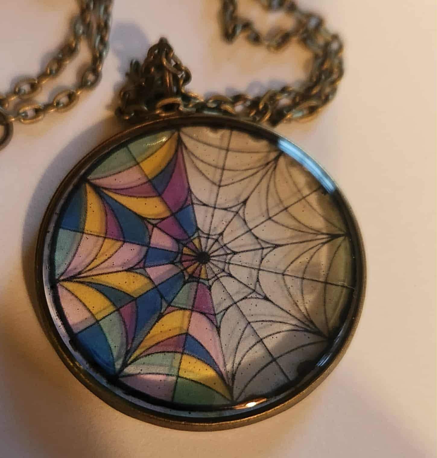 Addams thing box - Etsy België, image size:1449x1519