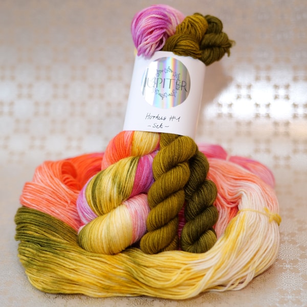 Sock yarn set with Minis Merino Superwash wool pastel watercolor 140g 560 m Hortus #1