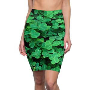 Clovers Shamrocks St. Patrick&#39;s Day Women&#39;s Pencil Skirt (AOP)