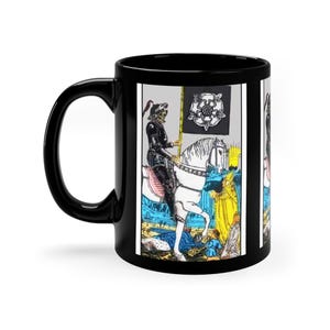 Tasse à café noire Halloween carte de tarot de la mort, 11 oz