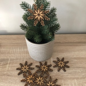 Snowflake, Christmas tree decorations, Christmas, Christmas tags, Christmas decorations, gift tags