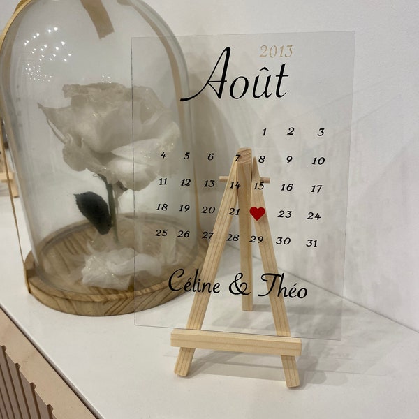 Plexiglass calendar with easel
