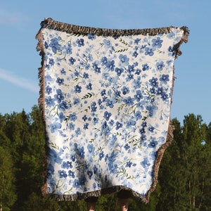 Watercolor Flower Blanket, Blue Floral Woven Blanket - A Tranquil Touch of Nature's Artistry