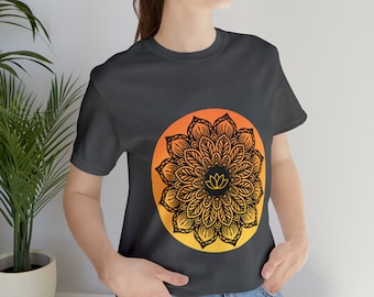 Camiseta Yoga / Mandala / Flor de Loto / Bienestar / Fitness / Regalo