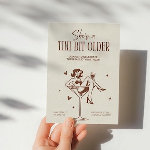 Bearbeitbar Eine etwas ältere Geburtstagsfeier-Einladung, eine etwas ältere schmutzige Espresso Martini-Einladung, der Tod zu meinem 30