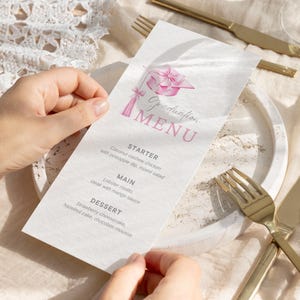 Cartão de menu para jantar de formatura | Menu Pink Bow Coquette | Modelo editável e imprimível para festa de formatura | Menu de evento personalizável | Canva